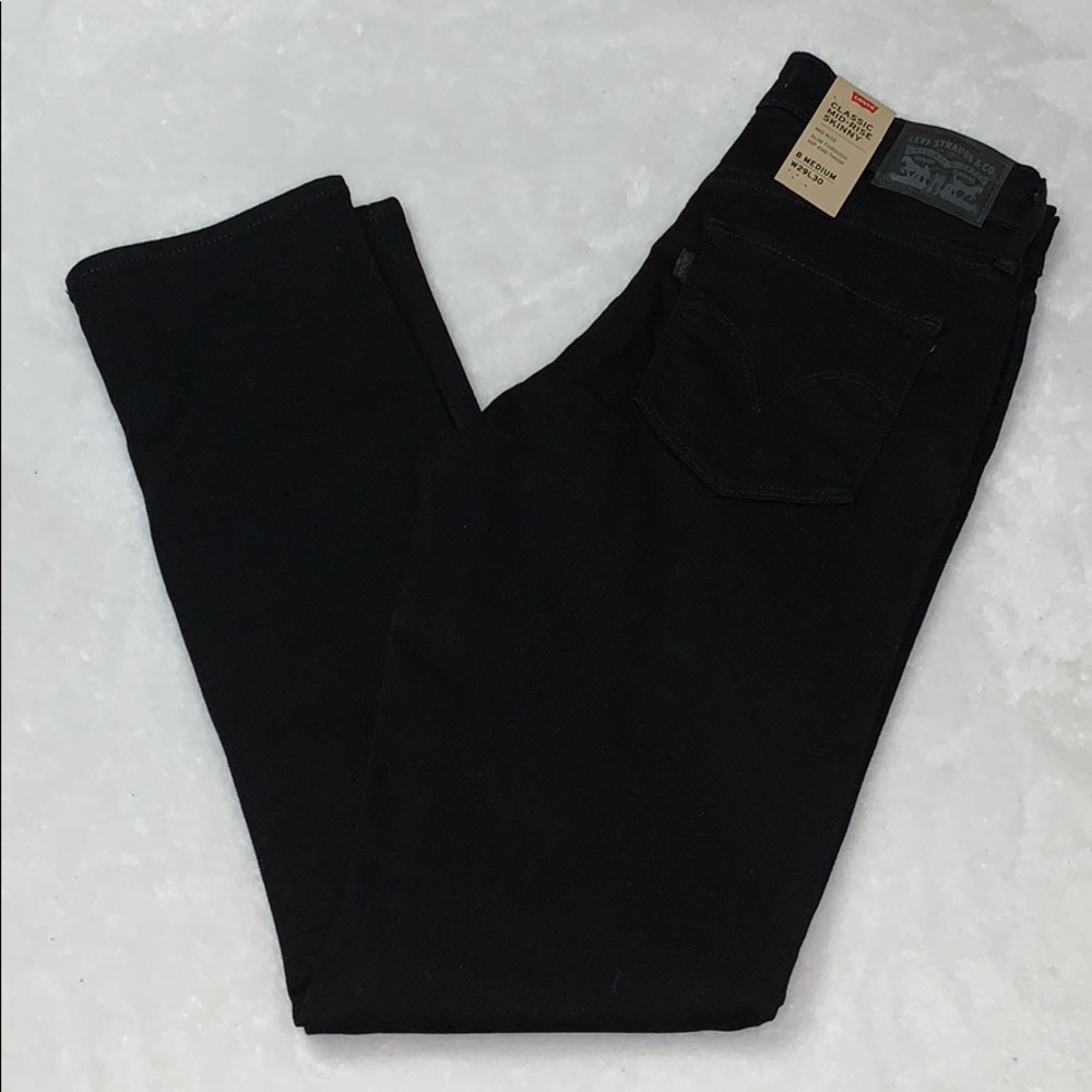 Levi Mid-Rise Skinny Jeans